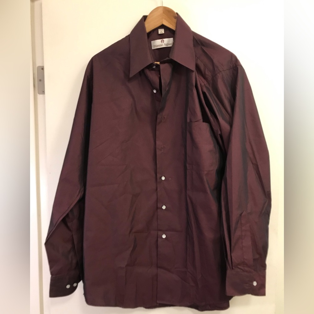 Etienne Aigner. Size L